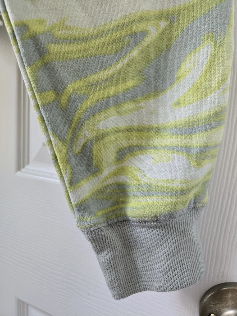 wild fable Green Tie-Dye Cropped Hoodie XL Raw Hem Cozy Athleisure - Picture 7 of 10